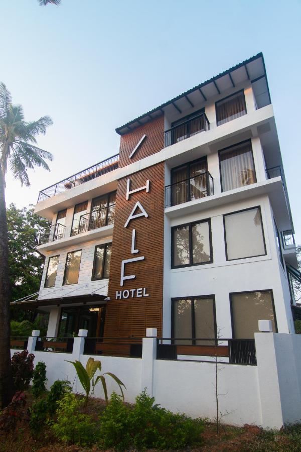 Half Hotel Calangute Εξωτερικό φωτογραφία