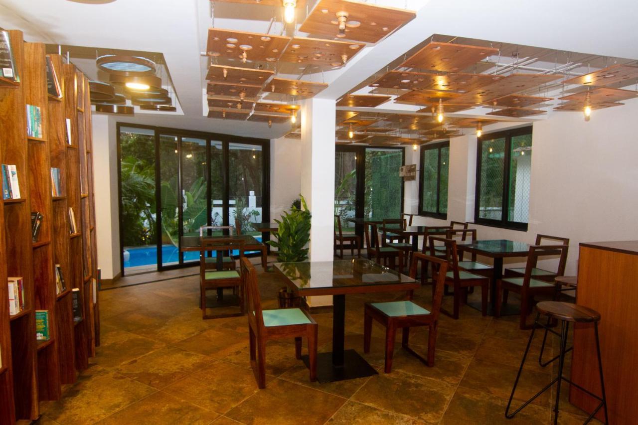 Half Hotel Calangute Εξωτερικό φωτογραφία
